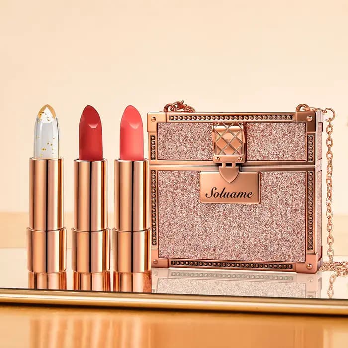 Ensemble de rouges à lèvres mats de luxe en trois couleurs – 3 teintes dans un étui rose doré scinti