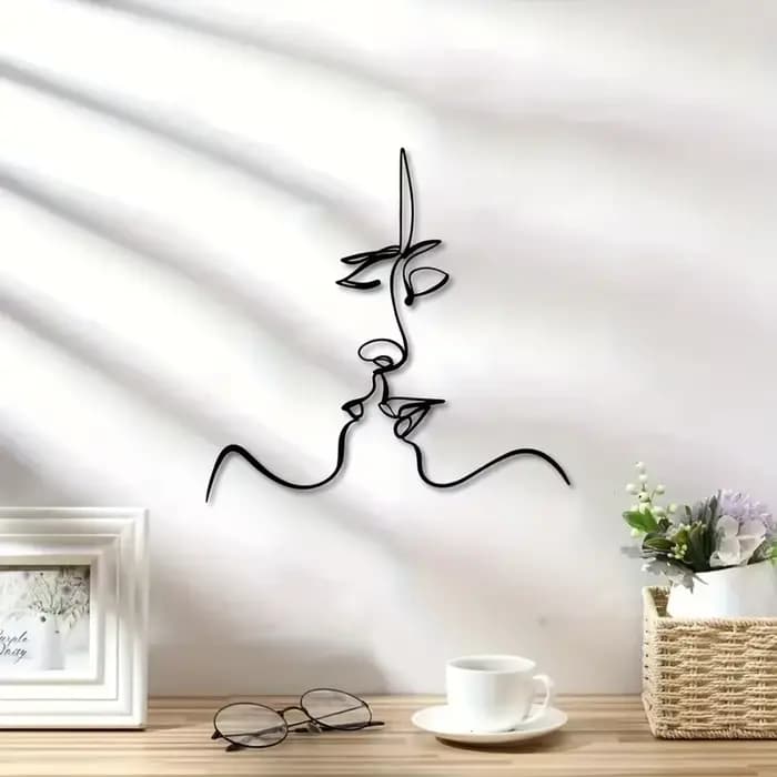 1 pièce Kiss Me At Midnight, cadeaux romantiques, Art mural en métal Kiss, décoration murale en méta