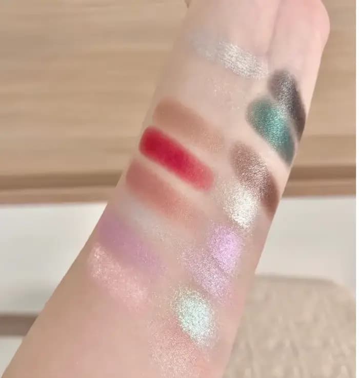 Palette de fards à paupières Qianyan Cheeryep STARLIT WISHES EYESHADOW PALETTE WISHES STARLIGHT 17g,