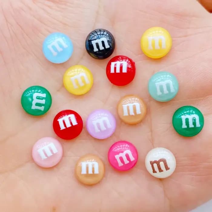 50pcs mignon 8mm mixte Mini bonbons ongles strass gemmes paillettes Nail Art bijoux manucure ongles 