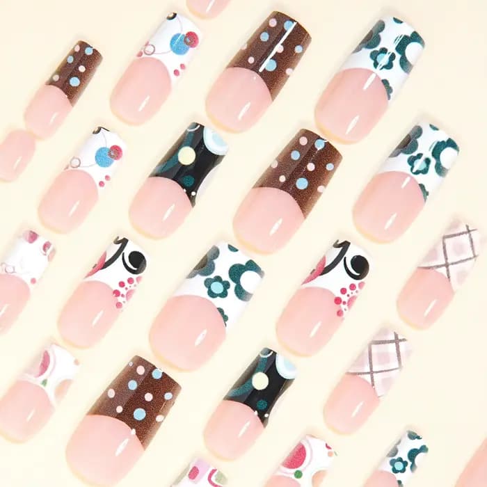 24 pièces doux Cool Style français faux ongles vague Point fleur conceptions épicé fille presse sur 