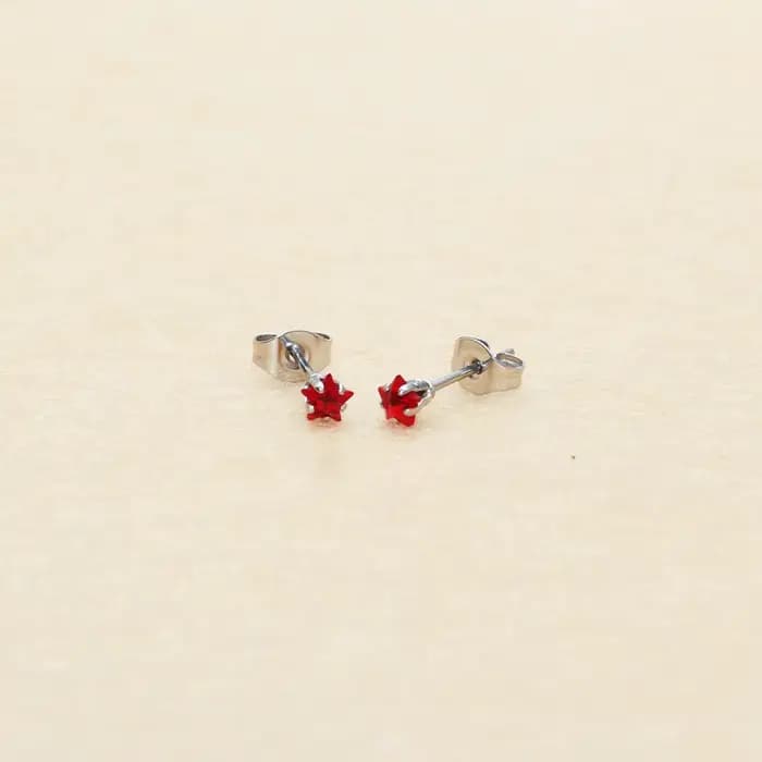 Mini boucles d'oreilles à clous en acier inoxydable, couleur étoiles rouges, 4mm, nouveaux bijoux en