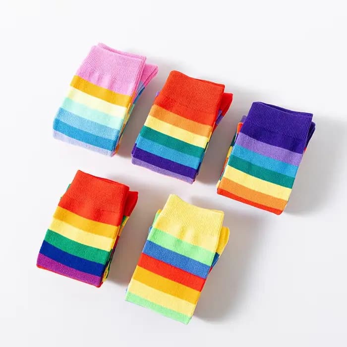 Chaussettes longues rouges à rayures colorées pour femmes, européennes et américaines, hautes, genoux en coton, chaussettes de fête