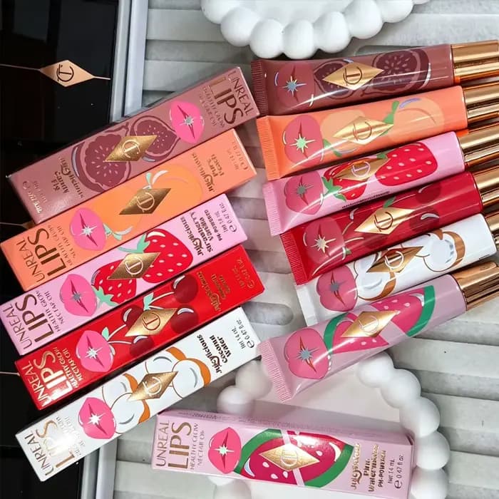Gloss à lèvres et baume à lèvres CT Brand