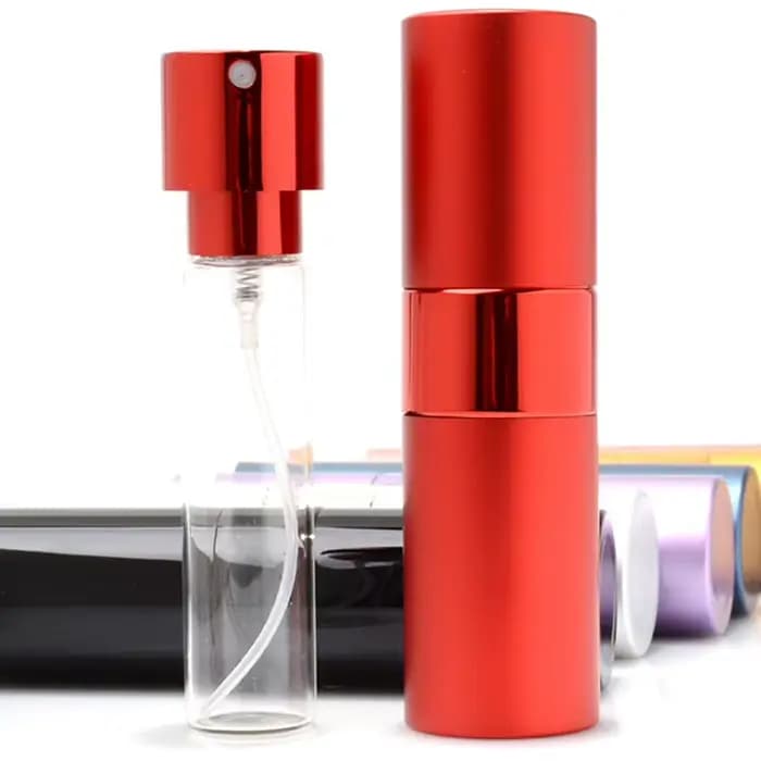 Bouteille de pulvérisation pour rouge à lèvres d'urgence pour femme