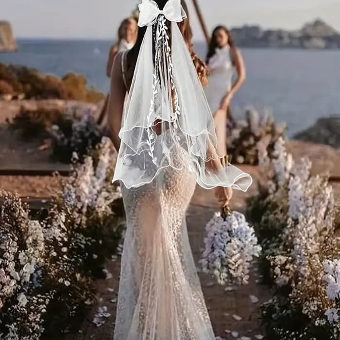 [Neuf] Voile de mariée en tulle pour femme, deux couches, simple et élégant, avec nœud et bordure en dentelle, avec clip pour fête de mariage