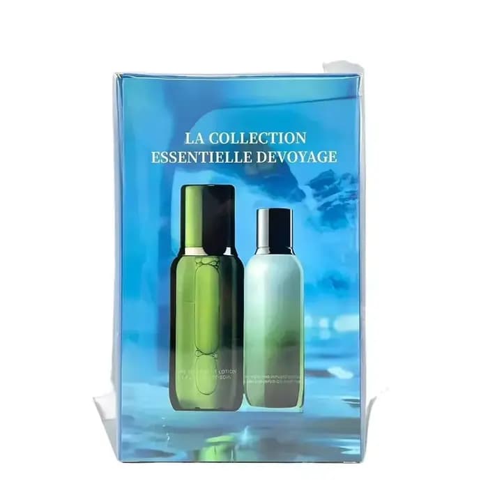 La Lotion Traitante 150ml, l'émulsion infusante 125ml, l'outil de maquillage