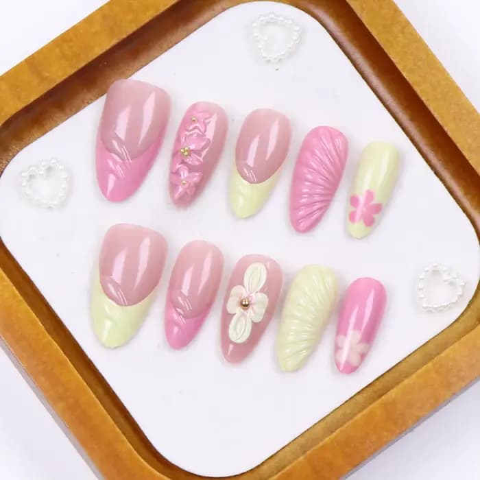 Ongles en amande 10 pièces