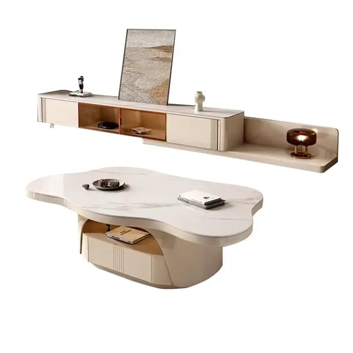 Le style moderne du salon, avec de grandes tables basses au centre et des deux côtés