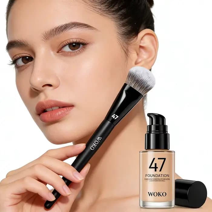 PRO 47 pinceau de fond de teint balai
