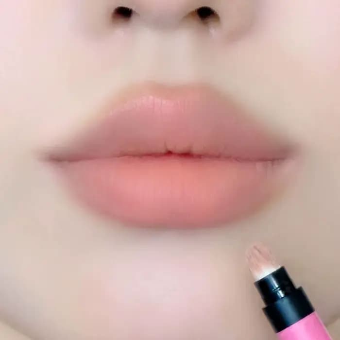 [Soldes] Uhue Crayon à lèvres multi-usage A02