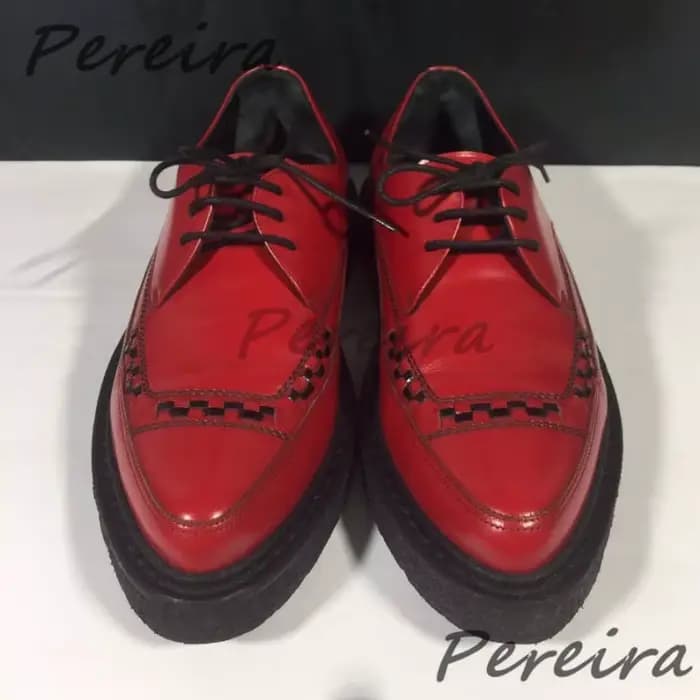 Chaussures Derby en cuir rouge brillant à lacets, imprimé léopard, boucle métallique, semelle épaisse, chaussures décontractées pour affaires, chaussures habillées tendance pour hommes
