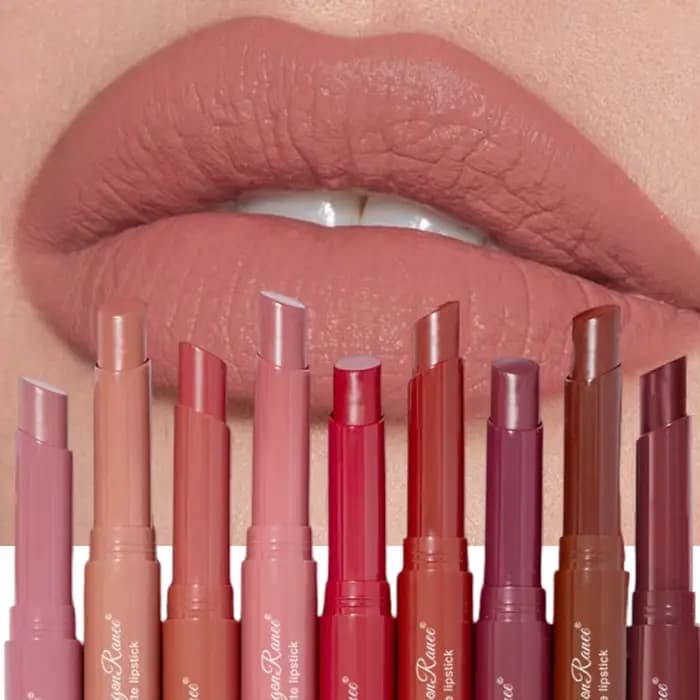 Rouge à lèvres mat rose Nude