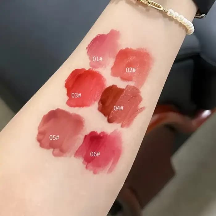 Rouge à lèvres liquide Transparent