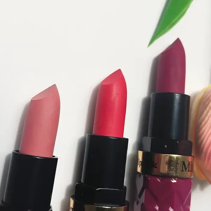 Rouge à lèvres velours mat soyeux