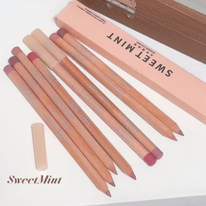 Crayon à lèvres en bois en forme de Contour marron nu