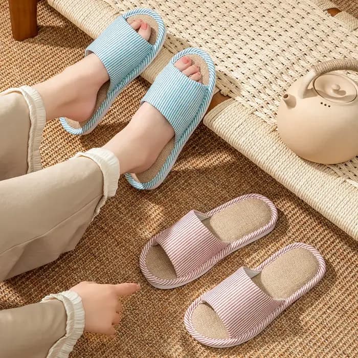 Pantoufles de maison en lin pour femmes et hommes, sandales de salon plates d'été, légères, confortables, antidérapantes, pantoufles d'intérieur pour hommes