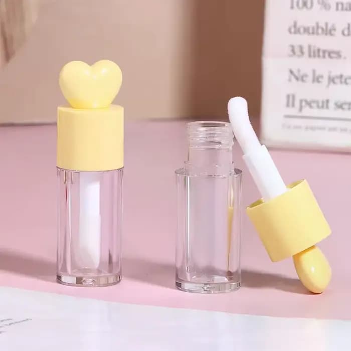 Tubes de baume à lèvres cylindriques vides et transparents de 4ml