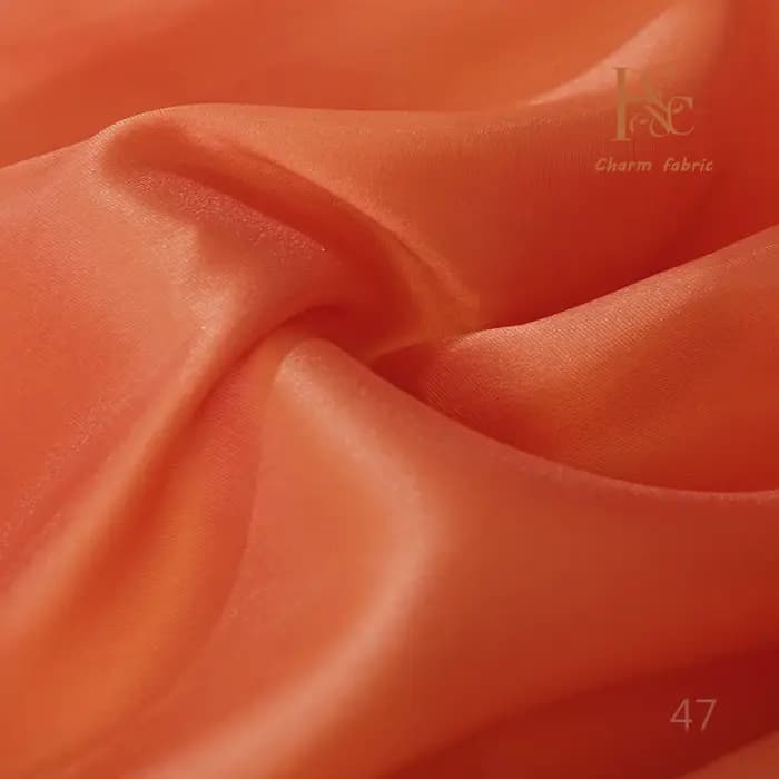 Tissu Mikado rouge rose, tissu rigide cousu pour robe de mariée haut de gamme, vêtements pour mère, tissu pour robe COS faite à la main