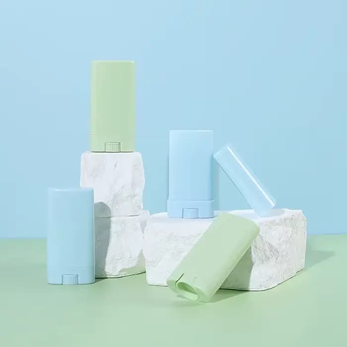 Tube de baume anti-sudorifique naravec veds en plastique