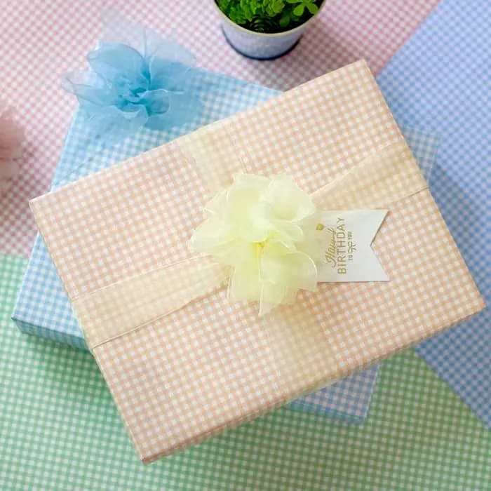 Papier d'emballage cadeau rétro à carreaux colorés, papier d'emballage classique, papier d'emballage vintage, rond pour les entreprises, 50x70cm