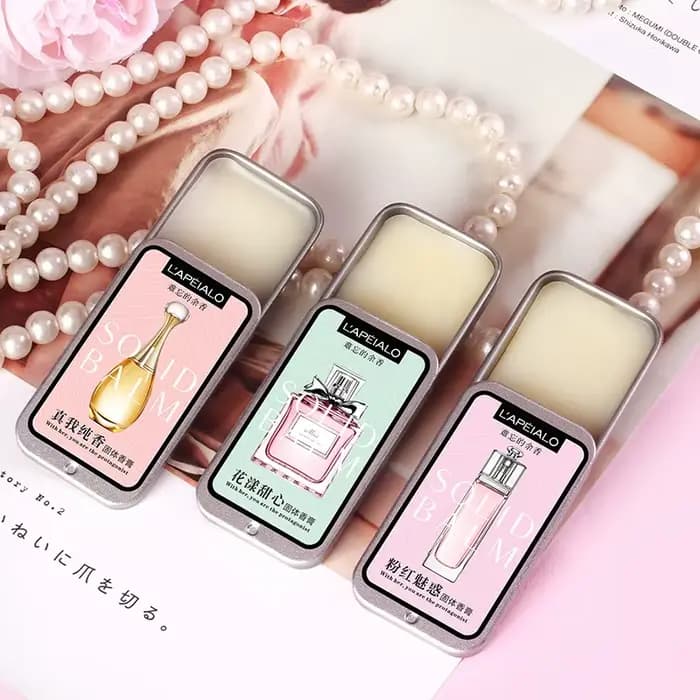 Baume solide parfumé aux phéromones pour femme
