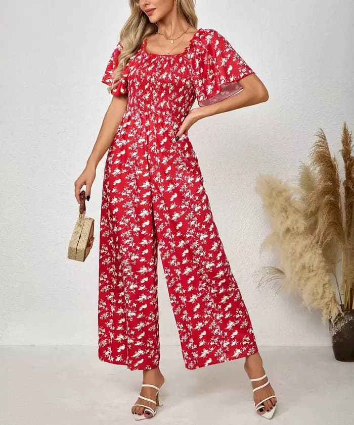 Combinaison rouge pour femme à imprimé floral, col carré, manches à volants, taille smockée, jambes larges, pour le printemps, l'été, les fêtes, les occasions décontractées et les vacances