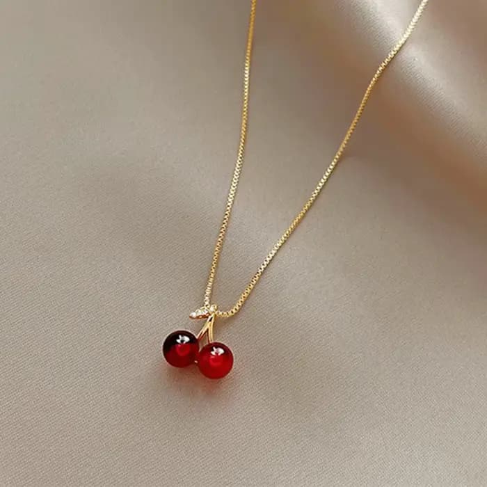 Colliers avec pendentif petit vin rouge cerise pour femmes, personnalité à la mode, fruits, chaîne dorée, bijoux de fête, cadeaux d'anniversaire