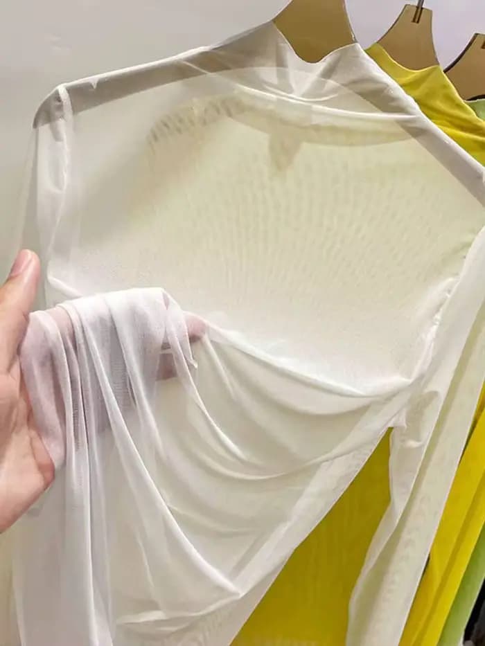 T-shirt à manches longues en gaze transparente pour femmes, vêtements d'été avec chemise en gaze, col mi-haut, protection solaire, 2024