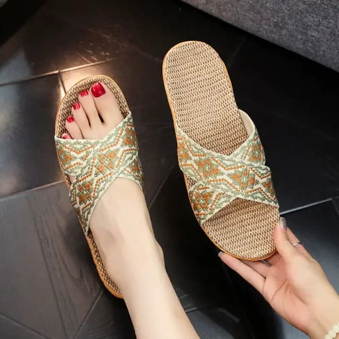 Pantoufles d'intérieur en lin pour femmes, chaussures de maison, style bohème, à lanières croisées géométriques, respirantes et antidérapantes pour chambre à coucher