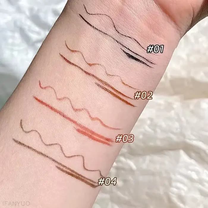 Stylo Eyeliner Ultra fin pour cils inférieurs