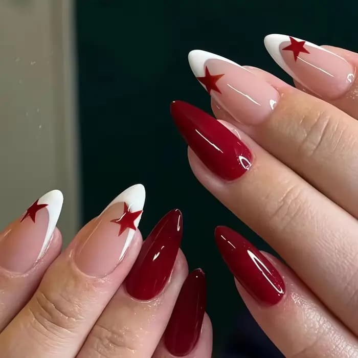 24 faux ongles rouges en forme de nœud, style manucure française, nude mat, en forme d'amande, ornés de nœuds et de perles blanches