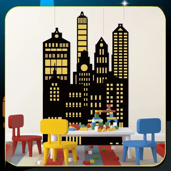 Grand fond de scène de ville avec héros de dessin animé et gratte-ciel, décor de fête, motif héros ajouré, pour fête d'anniversaire