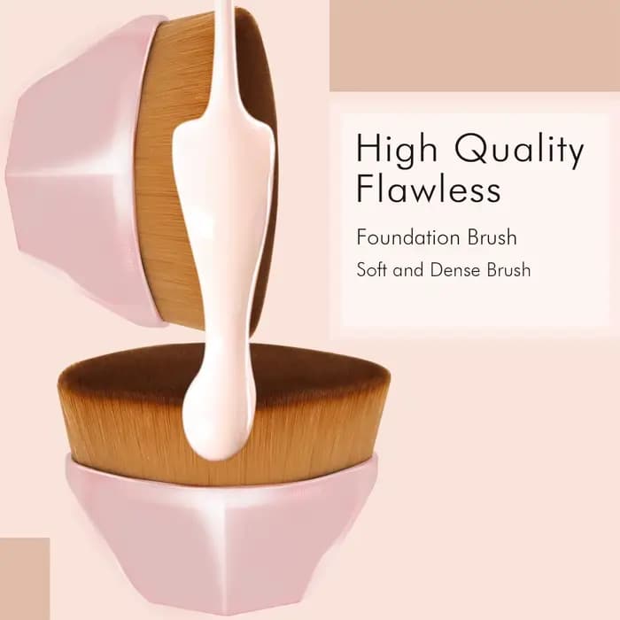 Pinceau de maquillage pour fond de teint liquide et crème BB