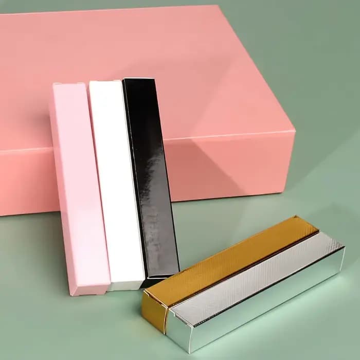 Boîtes d'emballage pour tubes de gloss à lèvres