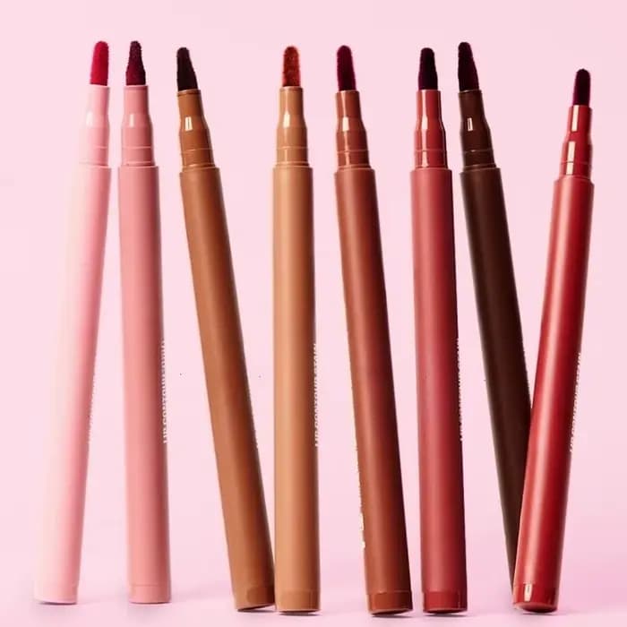 Crayon à lèvres velours brun nude mat