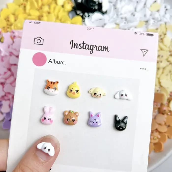 20 pièces dessin animé mignon tigre chat résine ongles breloques 3D créatif coloré lapin ours série