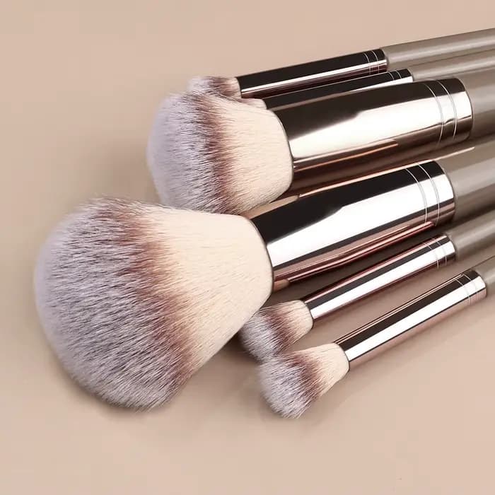 Ensemble de pinceaux de maquillage pour femme, fond de teint, fard à barrage, surligneur, doux, moel