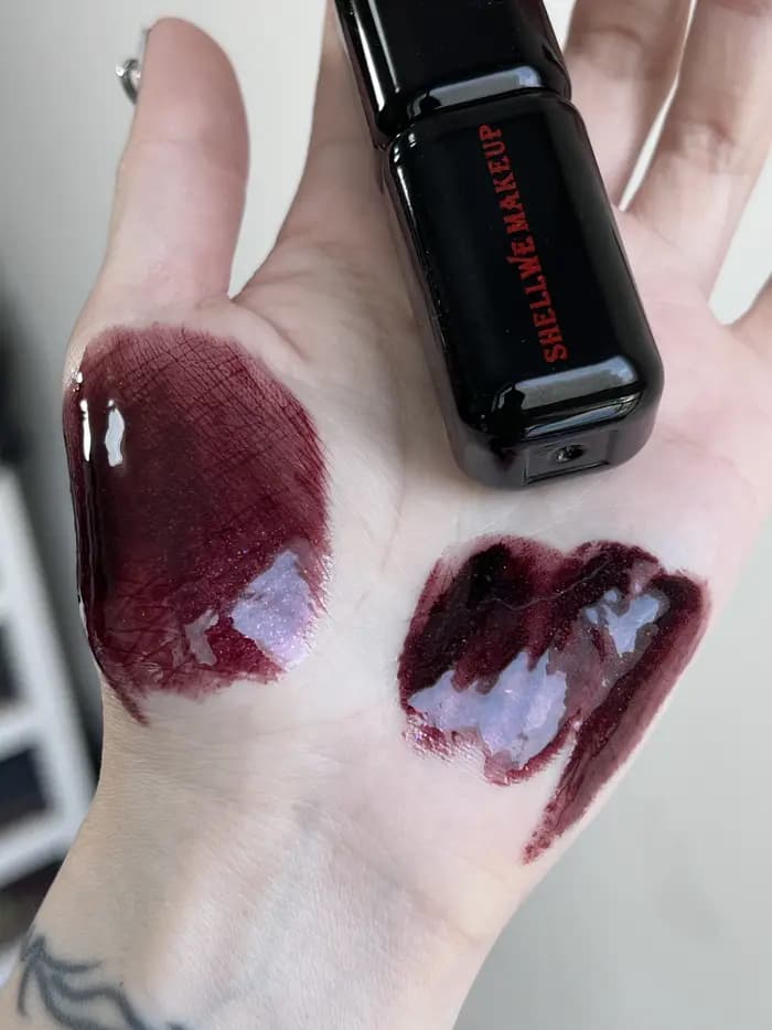 Shellwe Makeup x Freya86 Punk Bunny brillant à lèvres Moth Flame