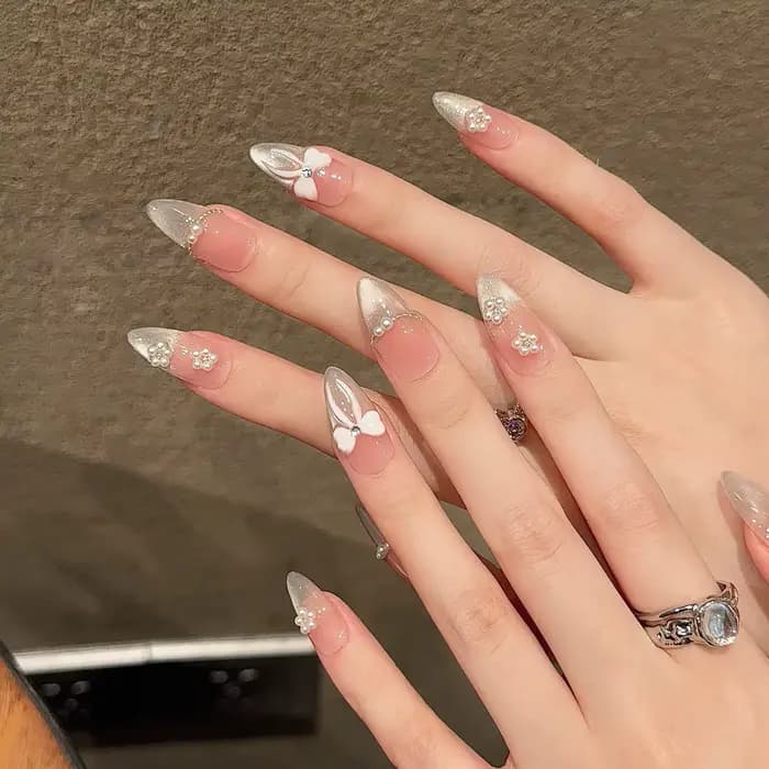 Presse à la main sur les ongles doux nœud papillon perle décor français faux ongles pour femmes fill
