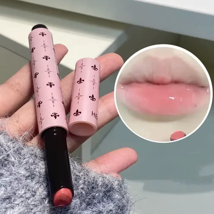 Stylo à gelée pour les lèvres scintillant violet mûrier