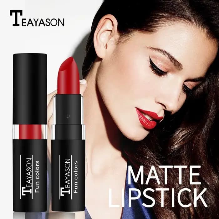 Rouge à lèvres mat en argile nue