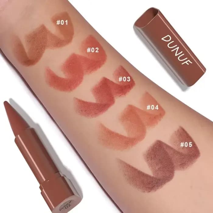 Stylo de rouge à lèvres multicolore longue durée