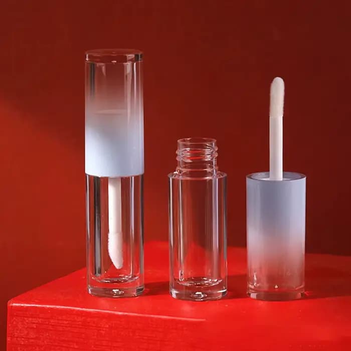 Bouteille de glaçage à lèvres dégradé rose bleu