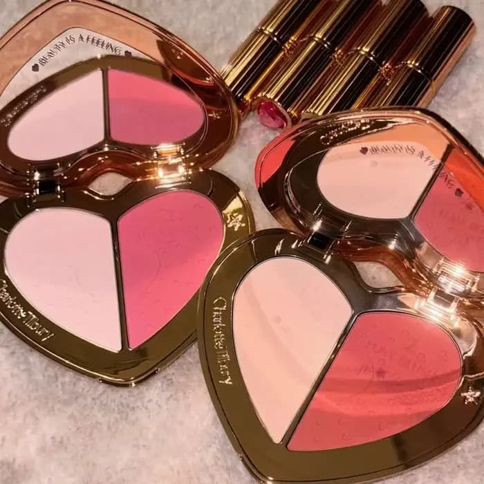 Charlotte Tilbury KISSING Lipstick