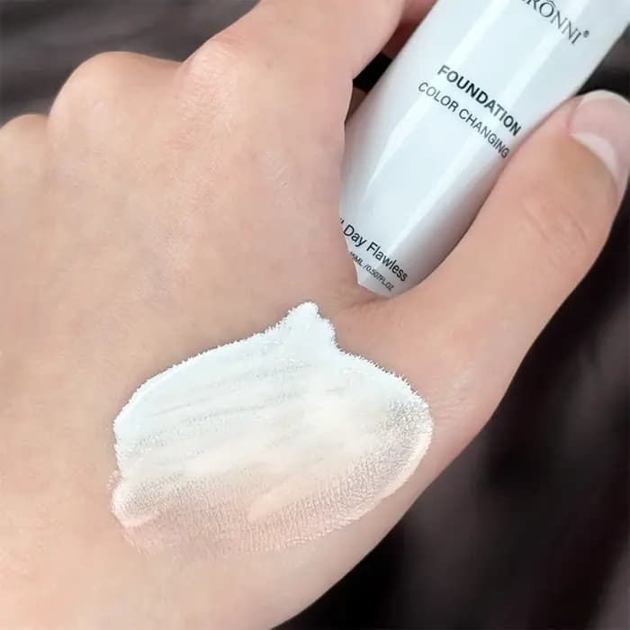 Fond de teint thermo-adaptatif 15 ml – Formule qui change de couleur