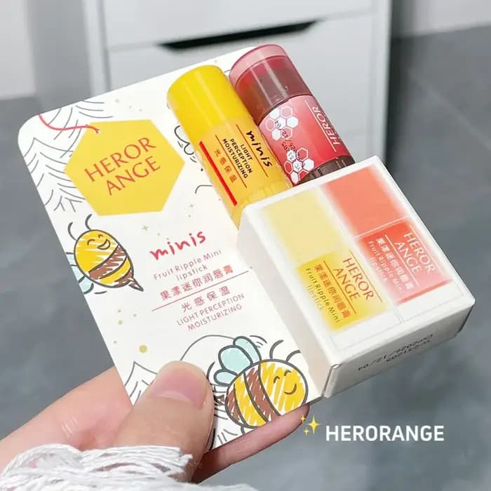 Mini baume à lèvres au miel et aux fruits