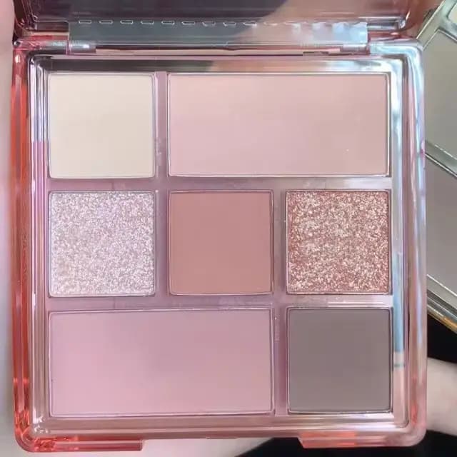 Nouveau plateau d'ombre à paupières 7 couleurs Palette de faible Saturation entièrement mat coréen maquillage des yeux