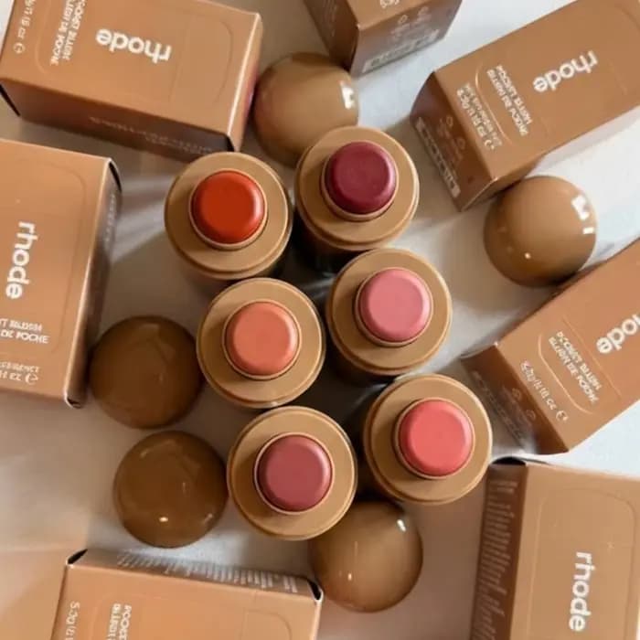 Stick de blush hydratant pour les lèvres et les joues