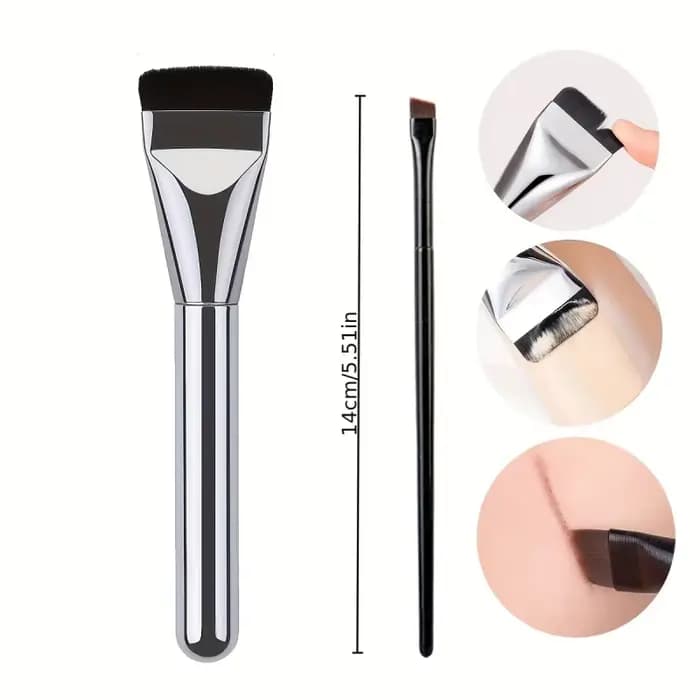 2 pinceaux professionnels pour fond de teint